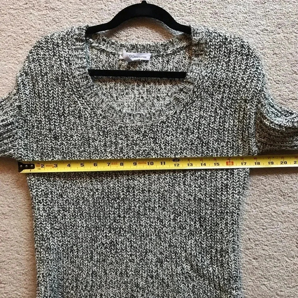 BCBG generation Split Side Knit Sweater Tunic XS/S - Picture 6 of 7
